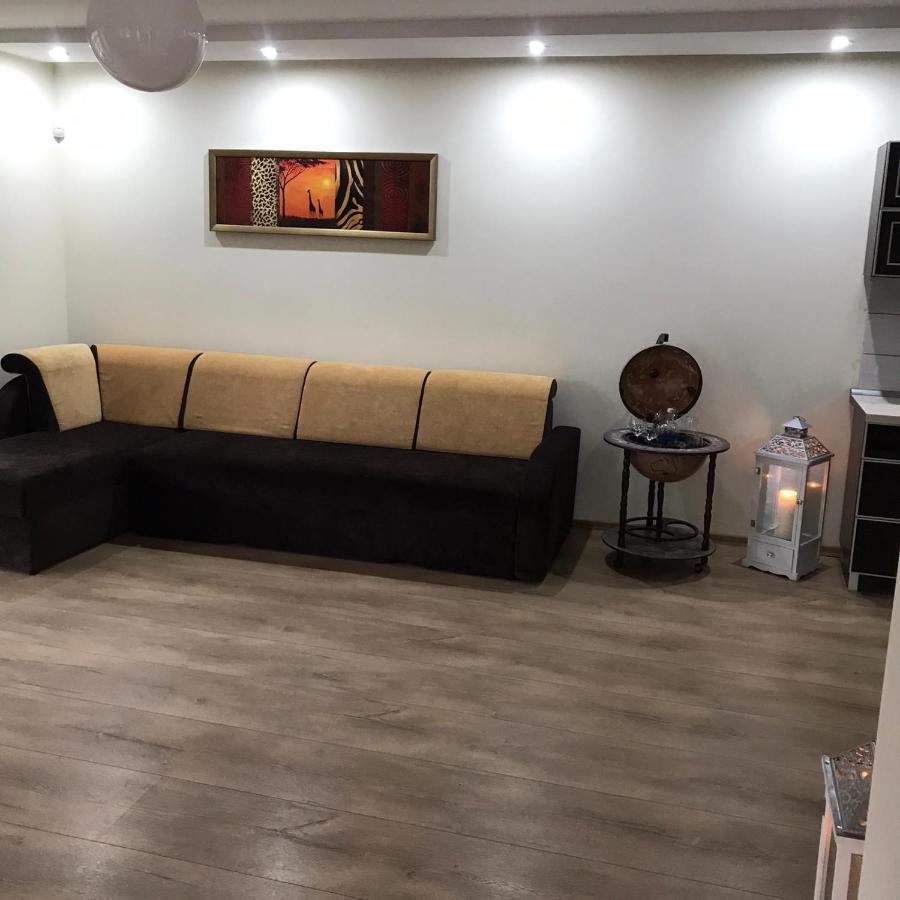 Urokliwy Domek Nad Brzegiem Jeziora Lubiatow  Bagian luar foto